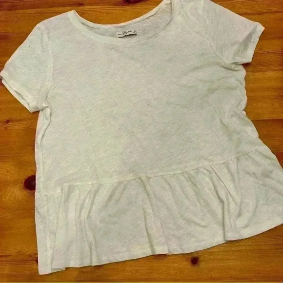 Abercrombie & Fitch oversized. T-shirt with ruffle size L women - Picture 5 of 9